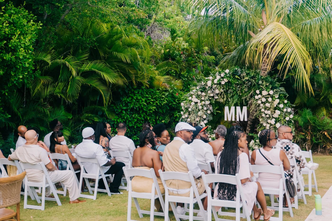 Guests settling in before Punta Cana Villa wedding